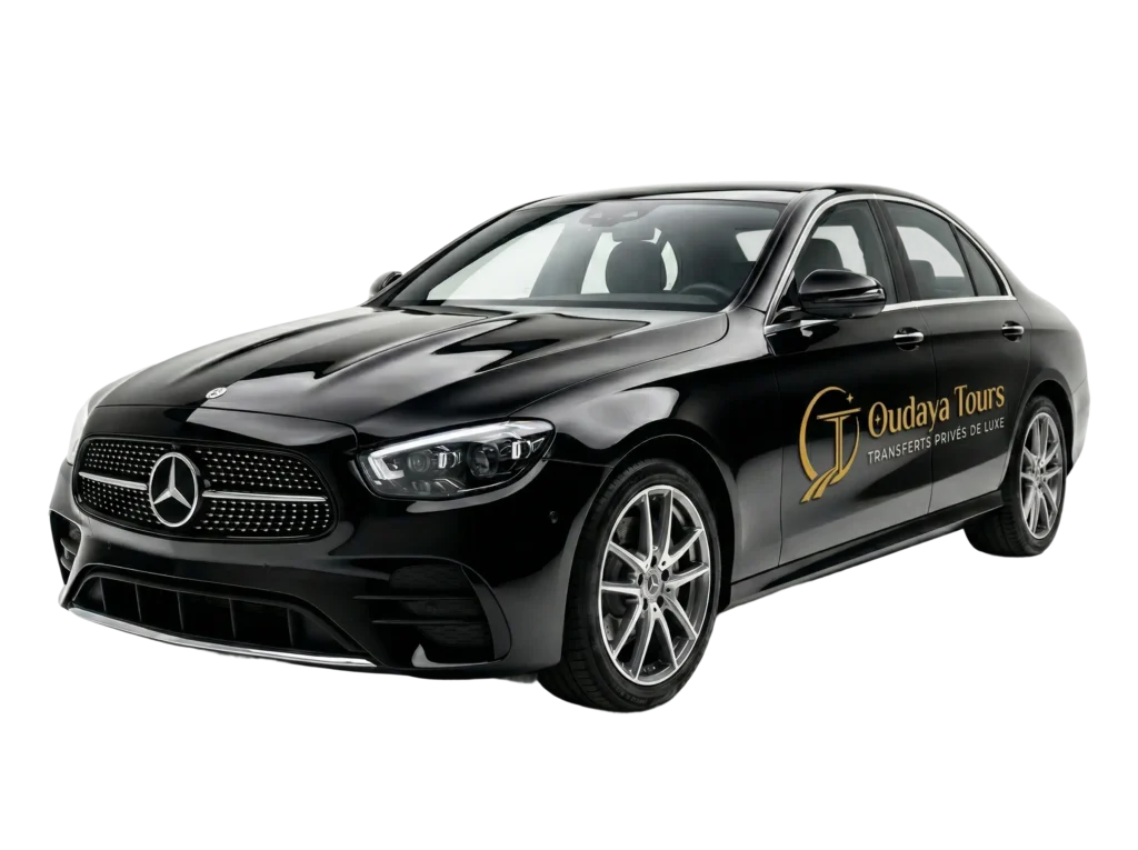 Berline de luxe Oudaya Tours pour trajets VIP au Maroc